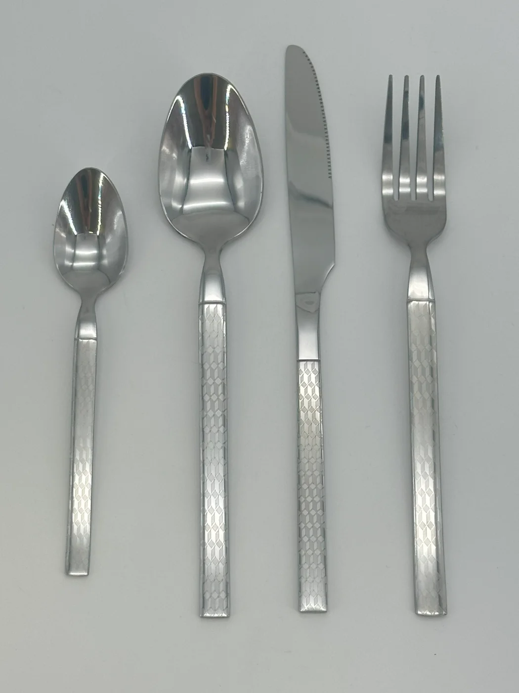 Çemçe, wilka, pyçak toplumy 24 pcs