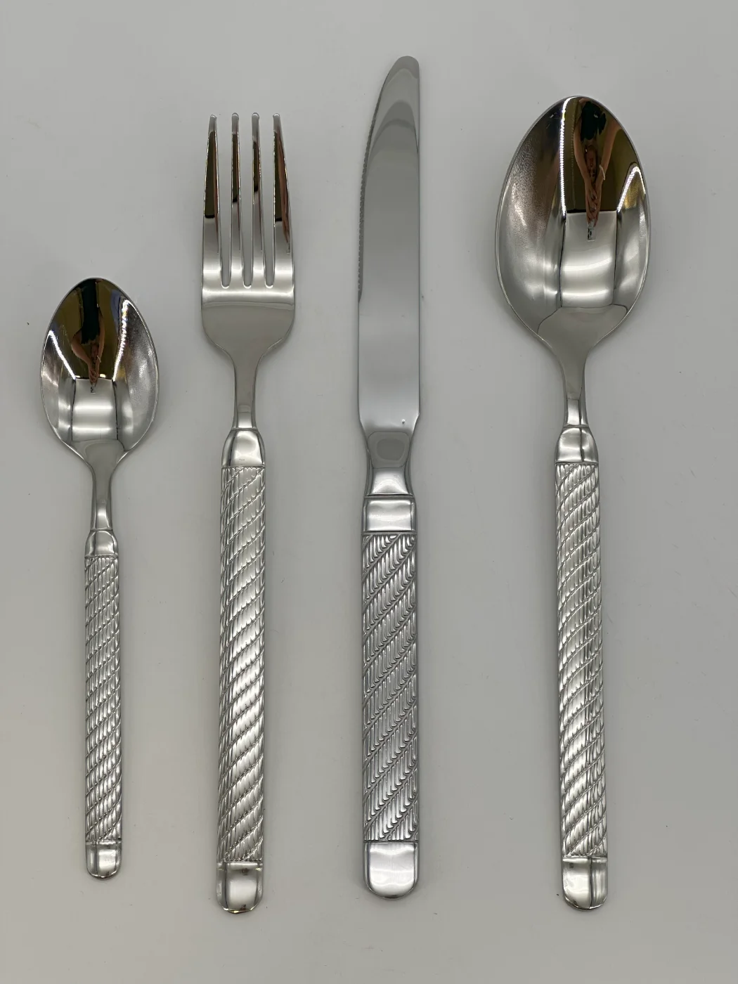 Çemçe, wilka, pyçak toplumy 24 pcs